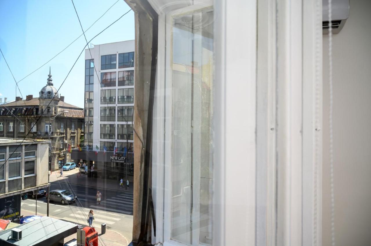 Center Retro Apartment Nis Ngoại thất bức ảnh